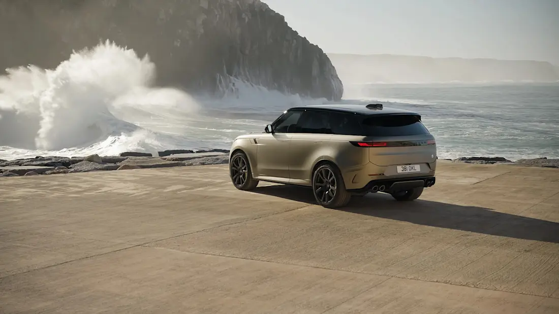 range rover sport sv edition one 7