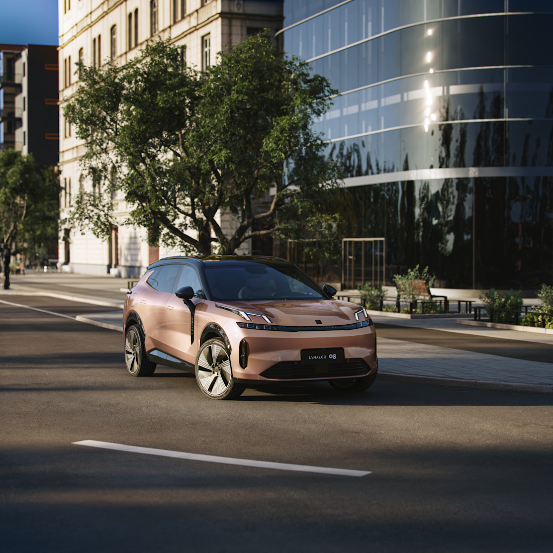 Lynk & Co 08: plug-in hybride verpulvert Volkswagen Tiguan met bizar elektrisch bereik