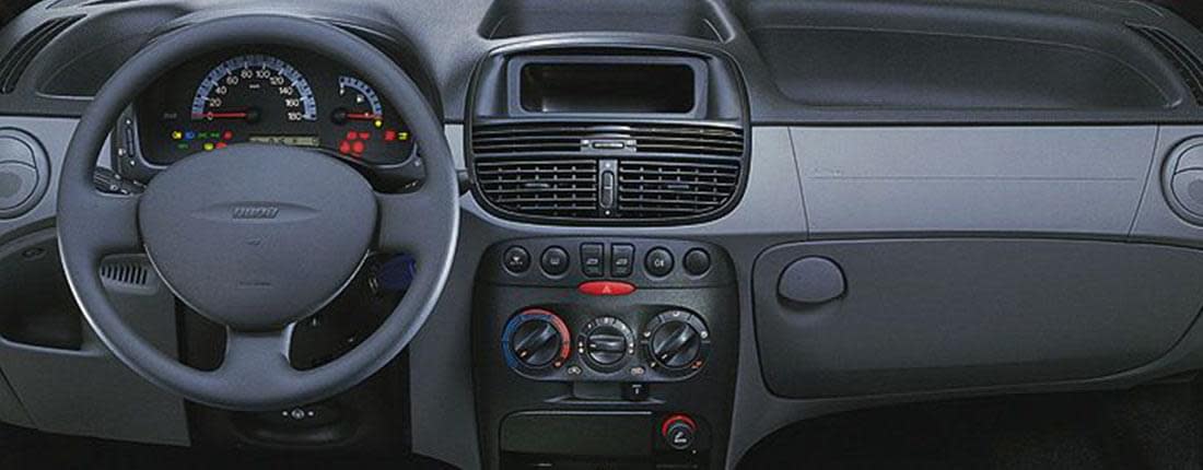 fiat-punto-l-04