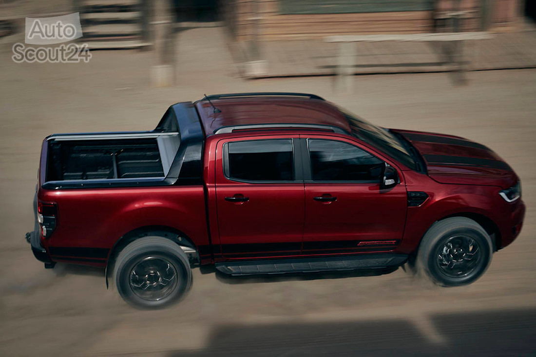 Ford-Ranger-Stormtrak-2021-(7).jpg