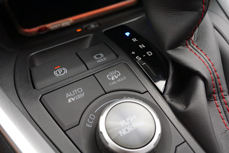 Editorial 2022 toyota rav4 prime xse w technology package 25 di