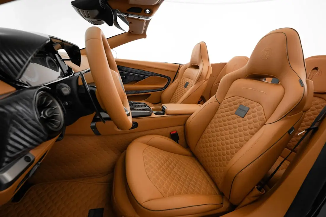 Brabus-Bodo-Cabriolet-2026-interior (10).jpg