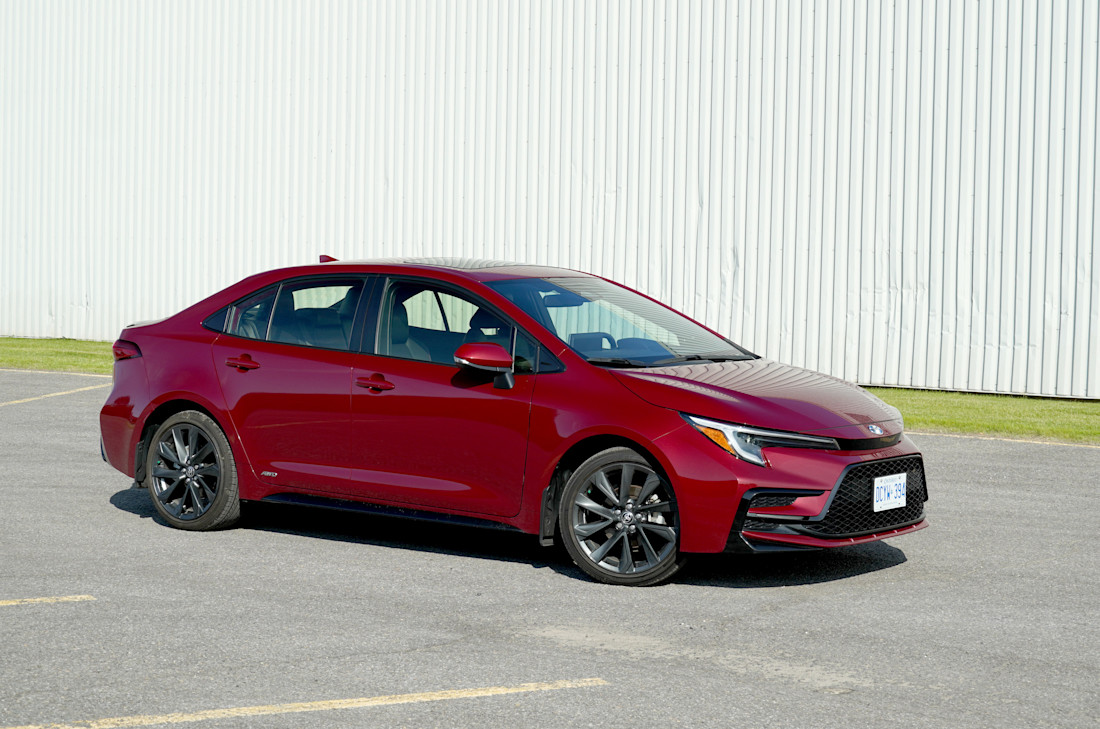 Toyota Corolla Hybride XSE 2025 : essai routier