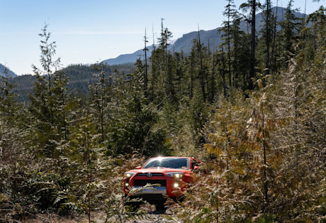 Editorial 2024 toyota 4runner trd off road td 240412 07 jw