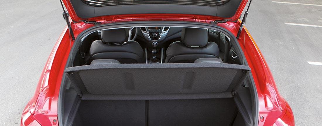 hyundai-veloster-l-02