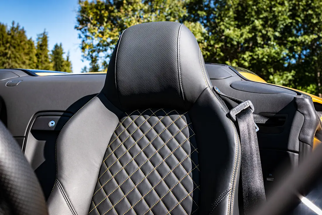 Audi-R8-Seat Audi-R8-Seat