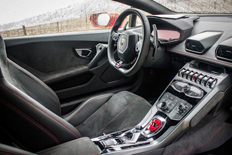 Editorial 12 bm 2016 lamborghini hurac%C3%A1n lp580 2