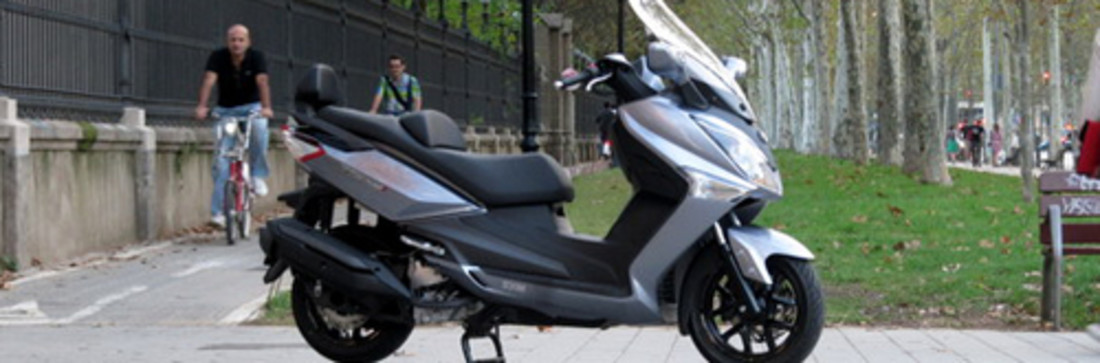 Prueba: SYM JoyMax 300i GTS – Sin lugar a dudas