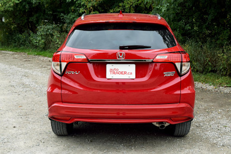 Editorial 2020 honda hr v touring 05 sha