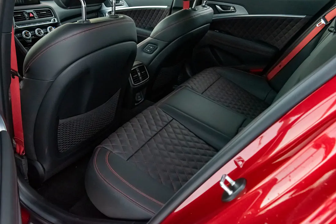 Genesis-G70-Shooting-Brake-Fond Genesis-G70-Shooting-Brake-Fond