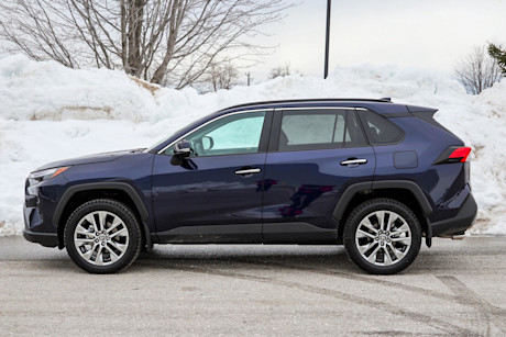 Editorial 2023 toyota rav4 limited 07 jm