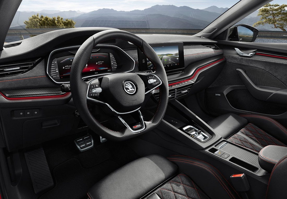 Skoda-Octavia RS iV interior