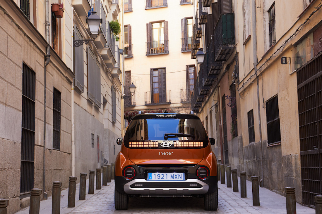 Hyundai-inster-2025 (9).jpg