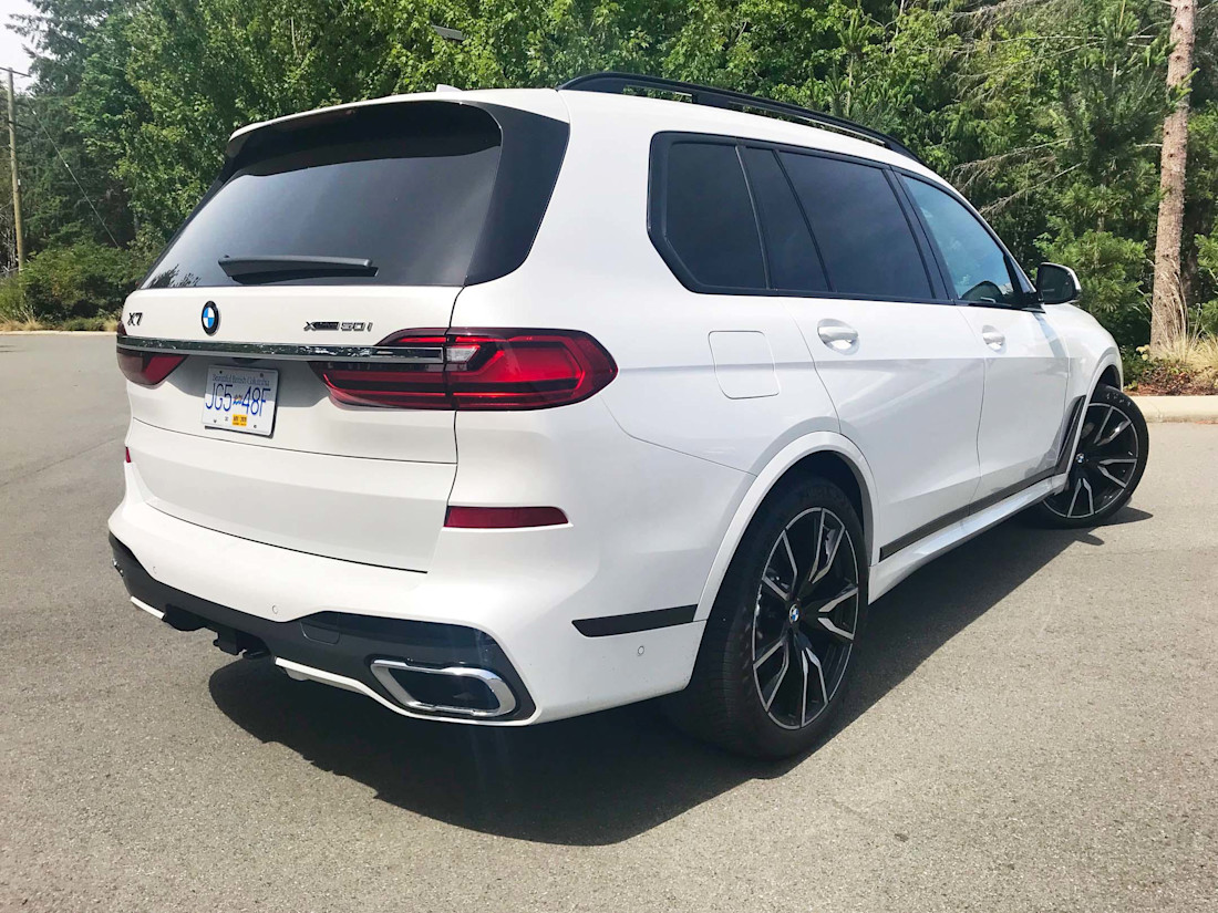 Editorial 2019 bmw x7 xdrive50i 06 gw