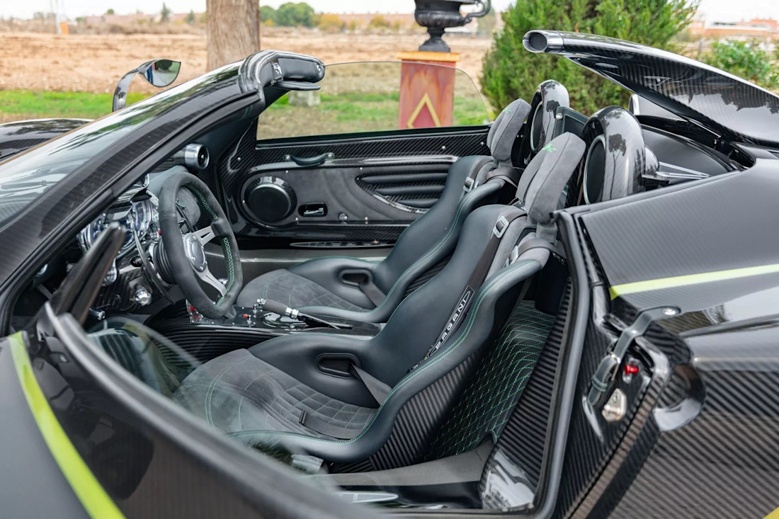 Pagani-Zonda-760-Lm-Roadster (10).jpg