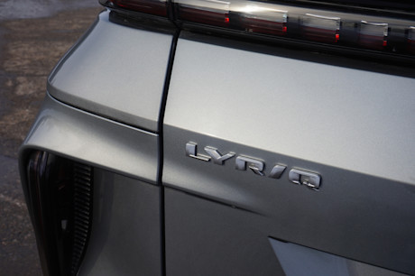Editorial 2025 cadillac lyriq td jl 250318 25