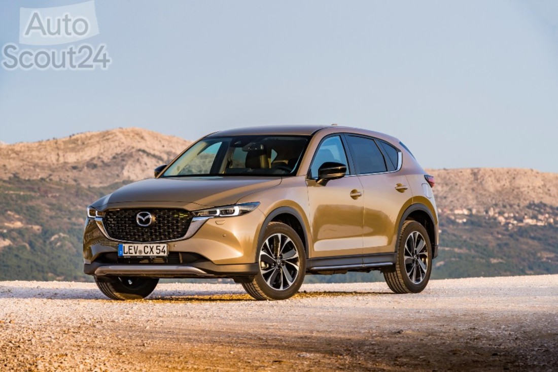 2022_mazda_cx-5_newground_hr_still_19_highres(1).jpg