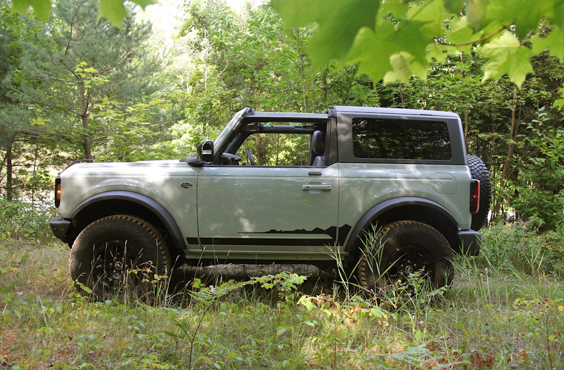 Editorial 2021 ford bronco badlands 02 dw