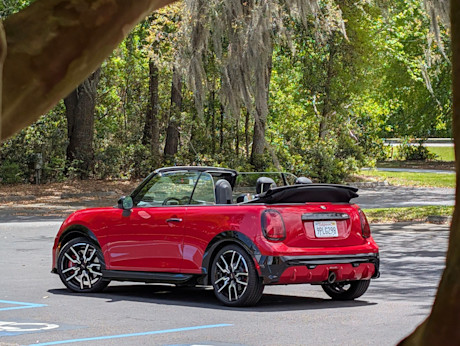 Editorial 2025 mini cooper jcw convertible fd sbe 250410 13