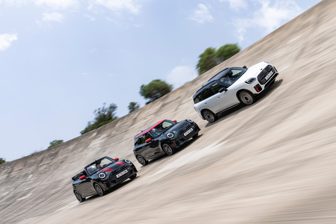 mini-john-cooper-works-2025 (6).jpg