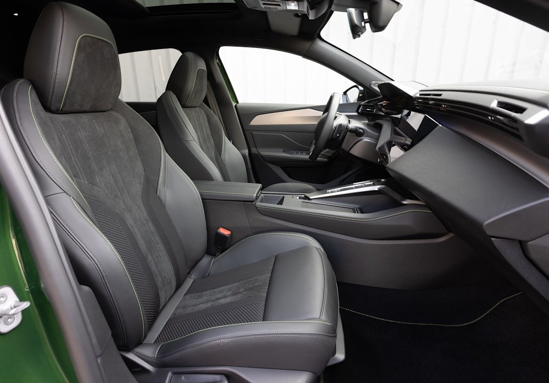 Peugeot-308-2022 Innerraum 2