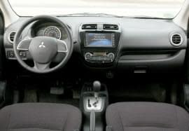 Mitsubishi Space Star отвътре