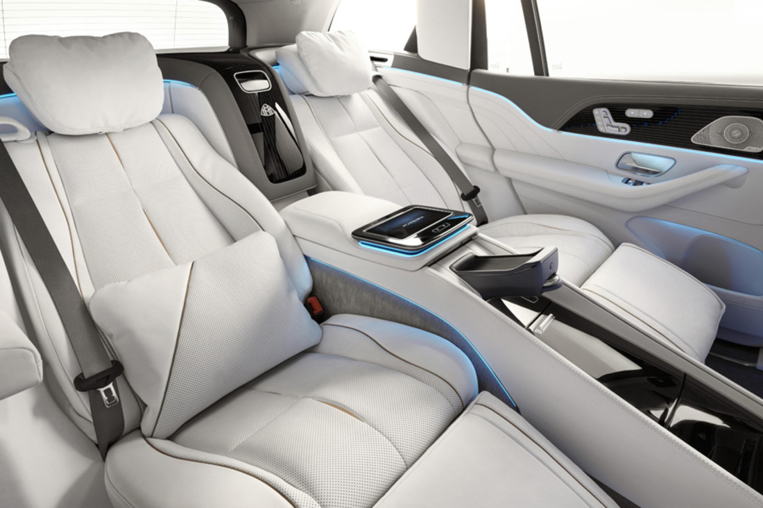 mercedes-maybach-gls-600 (10).jpg