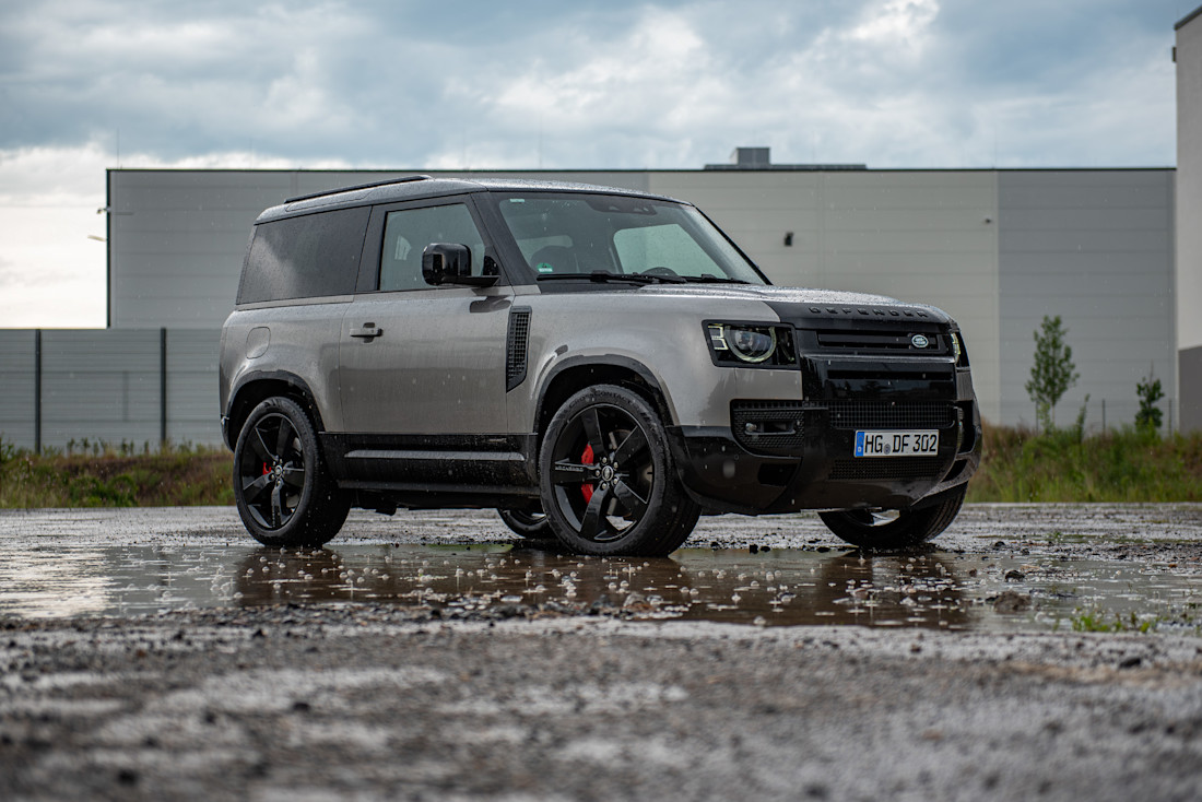 Test Land Rover Defender 90 V8: Muscle-Car auf Stelzen