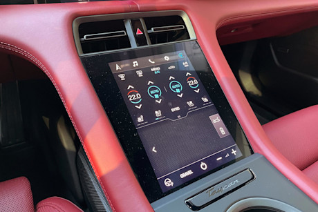 Editorial 2021 porsche taycan turbo s cross turismo 28 ct