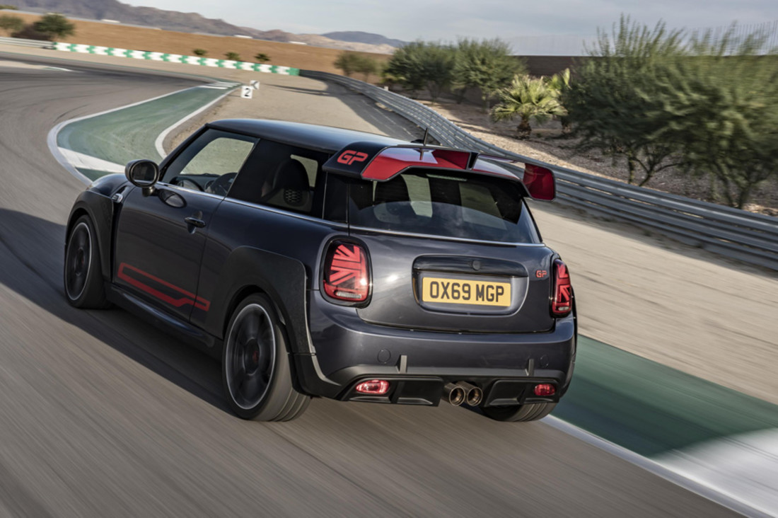 mini-jcw-gp (17).jpg