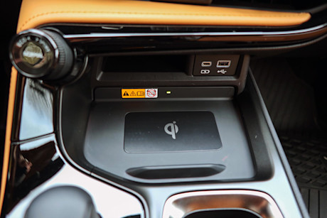 Editorial 2022 lexus nx 450h executive 30 jm