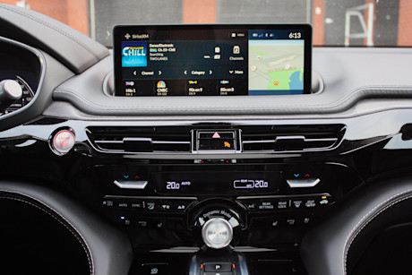 Acura MDX Elite 2023 : essai routier Body Image