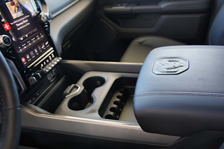 Editorial 2019 ram 1500 sport 26 dw