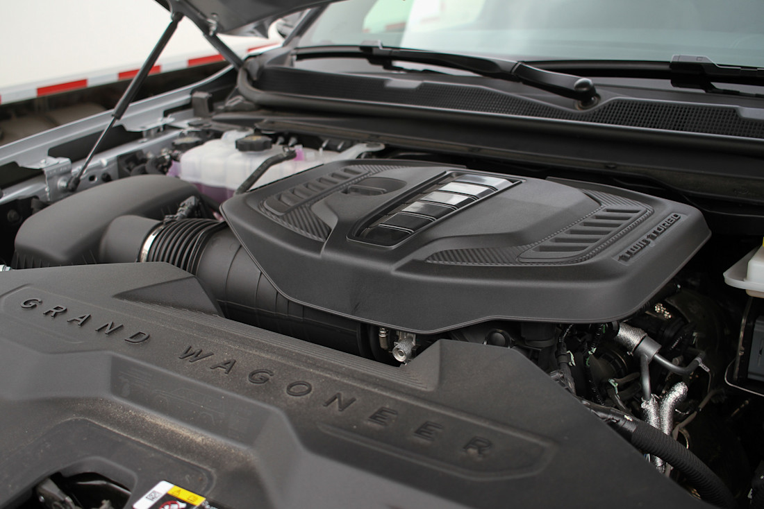 2026 Jeep Grand Wagoneer - TD - CT - 260715 - 37.jpg