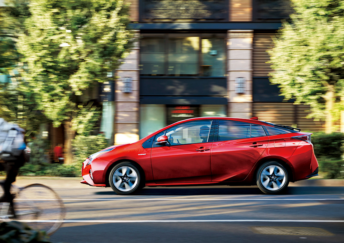 prius--mar--01-2