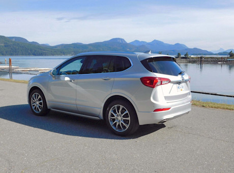 Editorial 2019 buick envision premium ii 08 sh