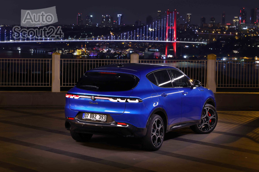 Alfa Romeo Tonale mhev 160 (4).jpg