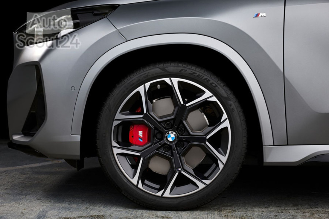 BMW-X1_M35i-2024-1600-45.jpg