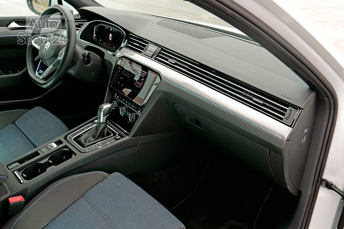 Prueba VW Passat GTE 2021 Ruben Fidalgo (36).jpg