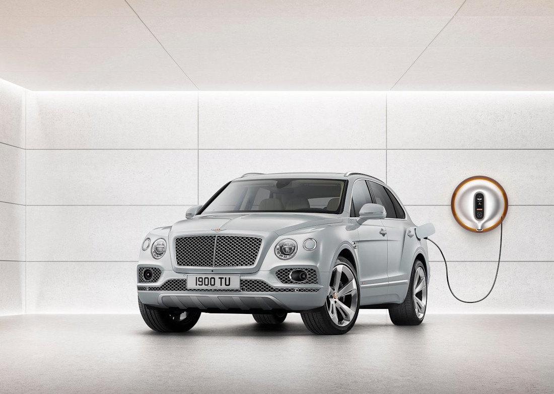 Bentley-Bentayga_Hybrid-2019-1280-0b.jpg