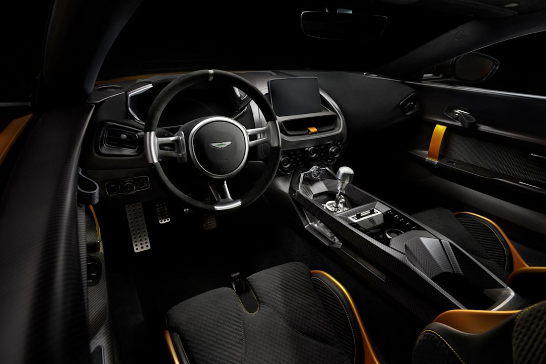 Aston_Martin-Valiant-2025-1600-0a.jpg