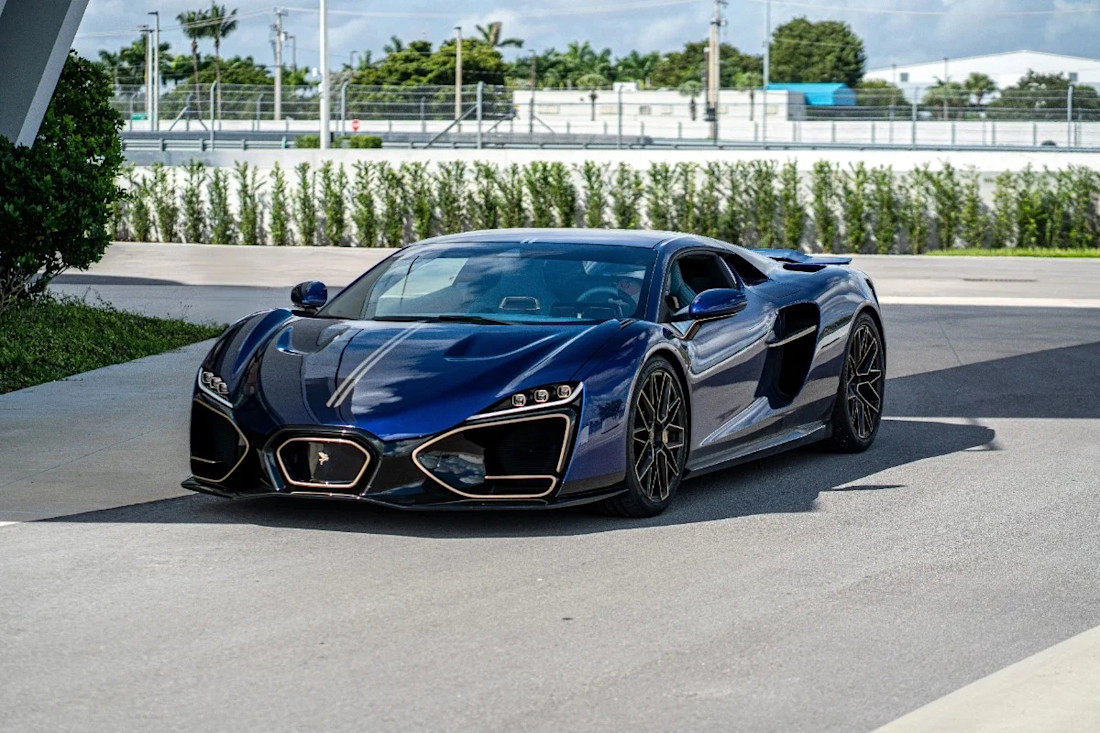 Vittori-Turbio-Pininfarina-V12-híbrido-2025 (1).jpg