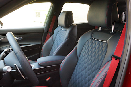 Editorial 2022 genesis gv70 35t sport plus awd 25 jl