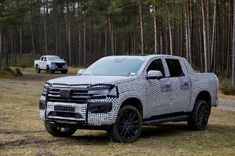 B01a rn220315Amarok 132