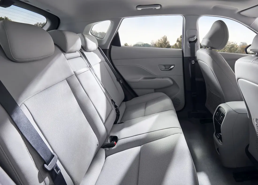 hyundai-kona-electric-world-premiere-2023-interior-02 hyundai-kona-electric-world-premiere-2023-interior-02