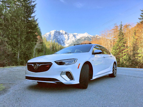 Editorial 2019 buick regal sportback 03 sb