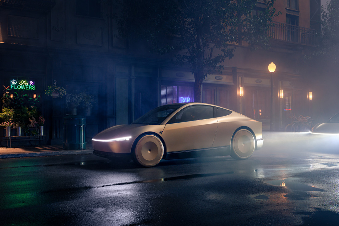 Als je deze goedkope Tesla koopt, krijg je er volgens Musk geen stuur bij