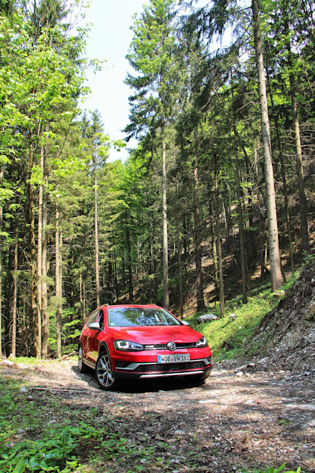 Editorial 2016 volkswagen golf alltrack jy 03
