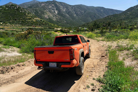 Editorial 2024 toyota tacoma trd off road 04 bm