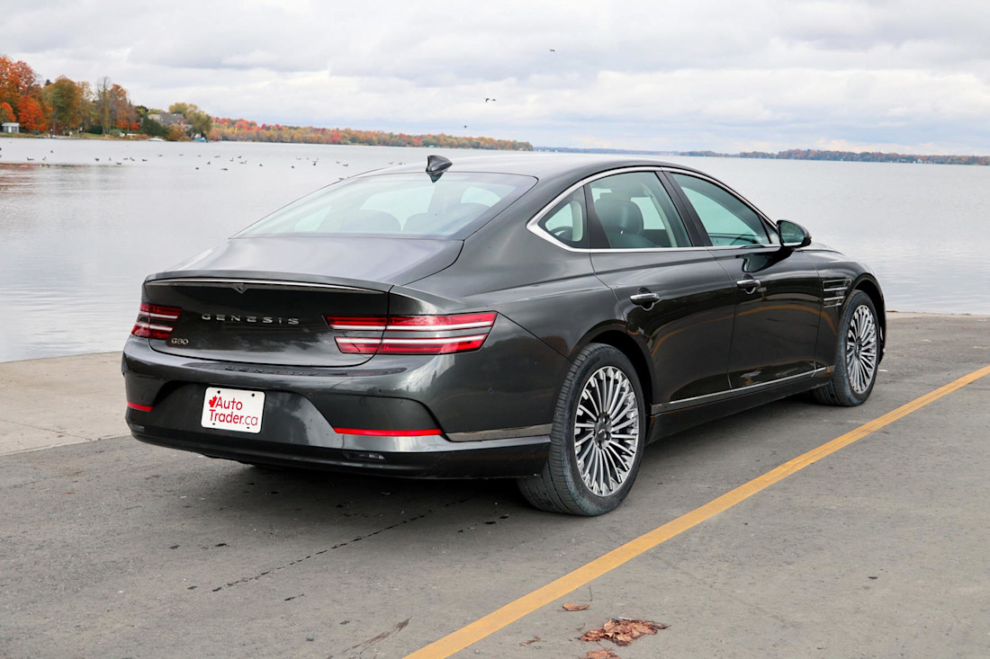 Editorial 2023 genesis electrified g80 prestige 09 jm